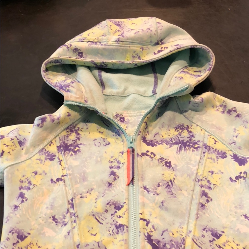 Ivivva size 10 Hoodie Zip.